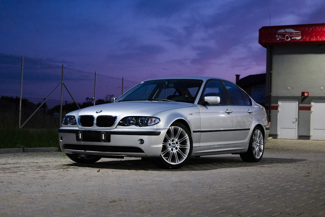 bmw 320d silver