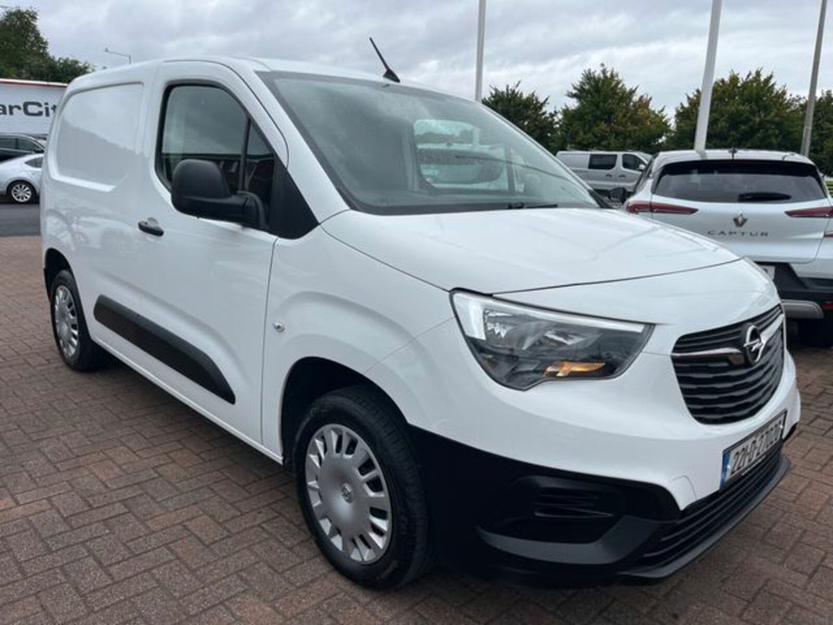 2022 Opel Combo