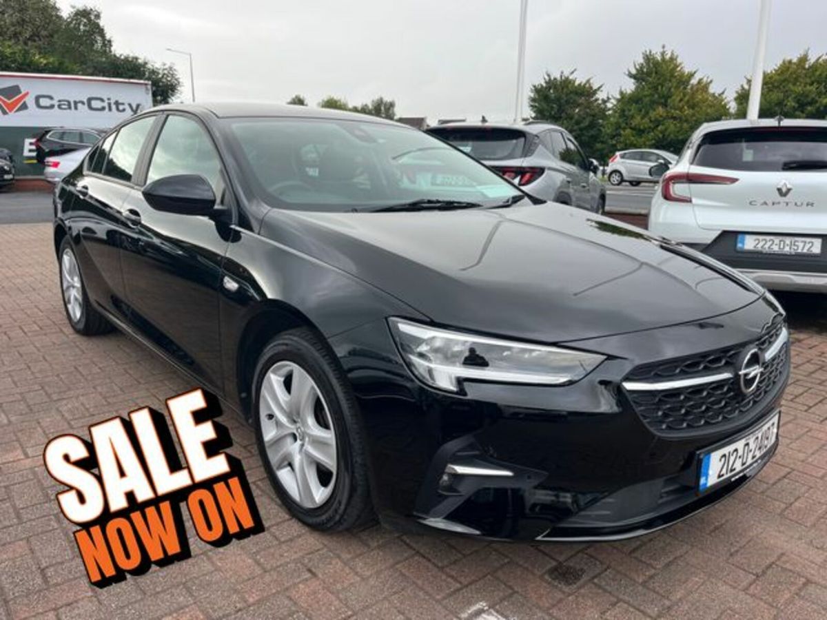 2021 Opel Insignia