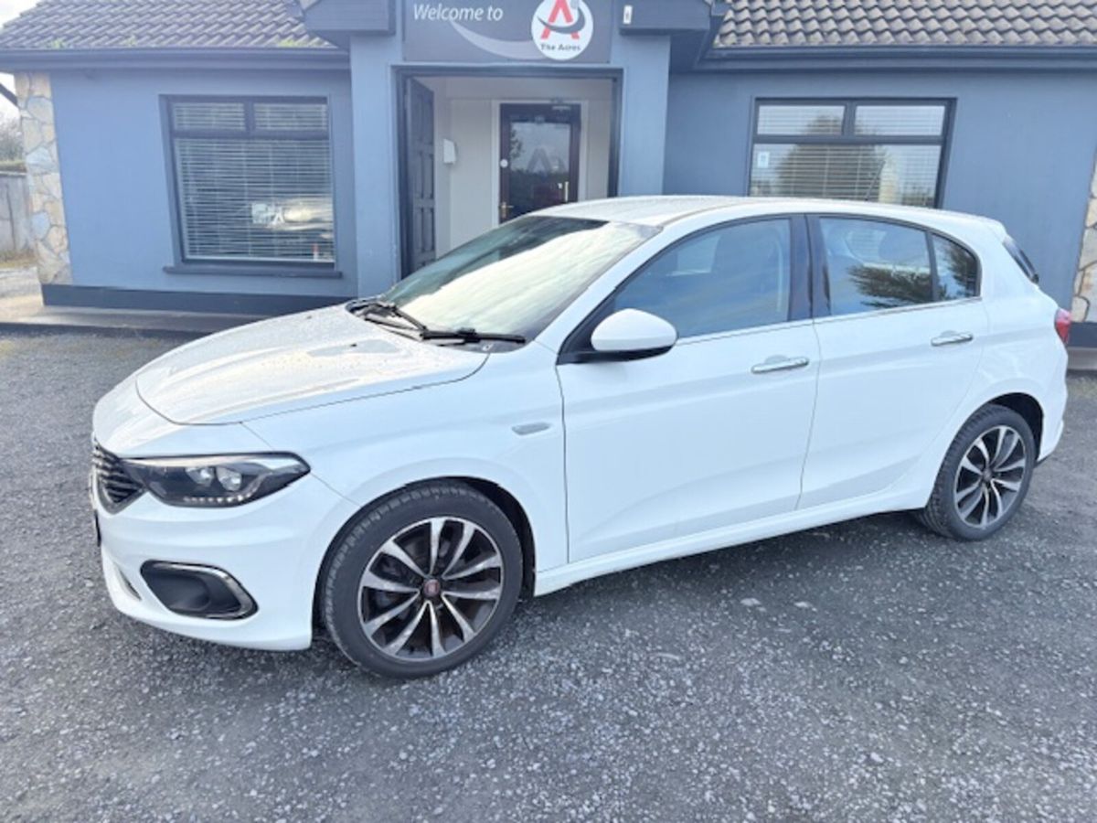 2017 Fiat Tipo Lounge