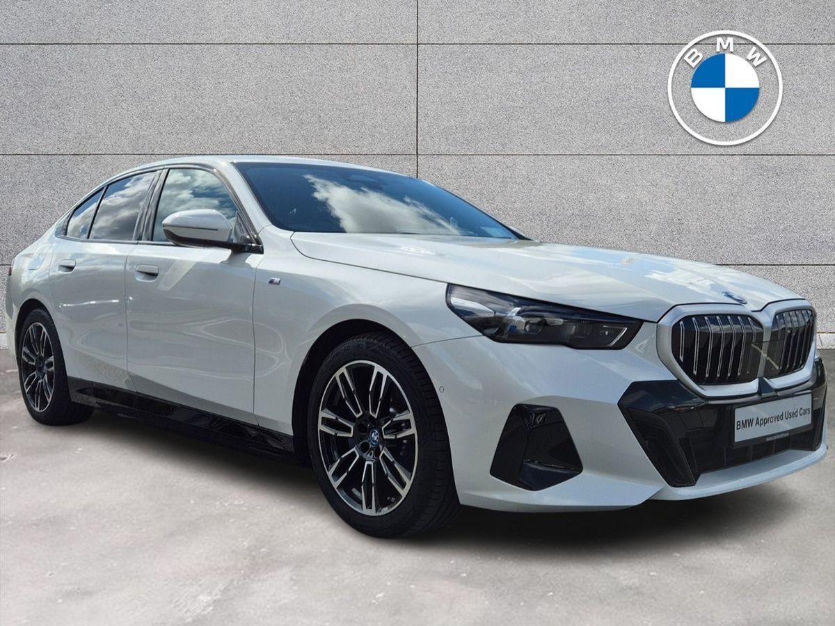 2025 Bmw 5-Series M Sport