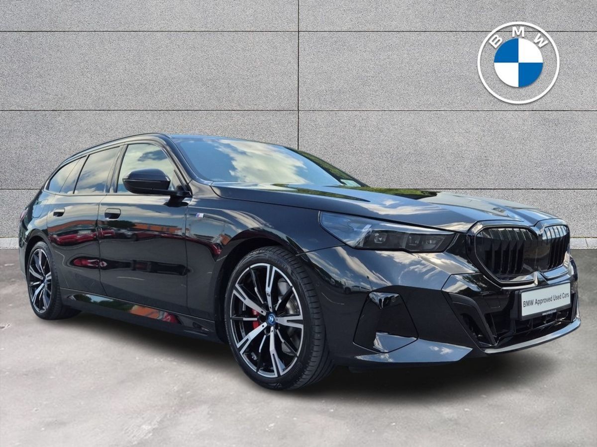 2025 Bmw 5-Series M Sport Pro