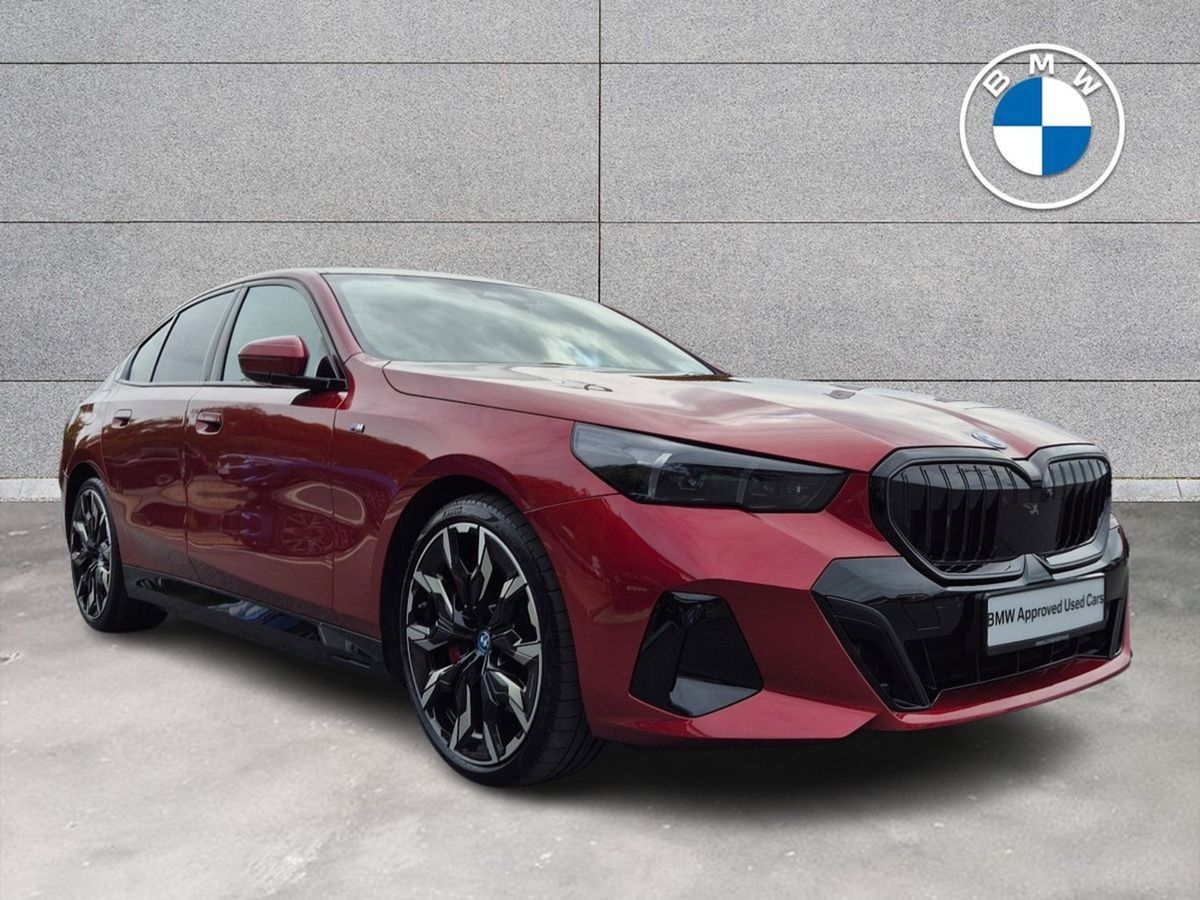 2024 Bmw 5-Series M Sport