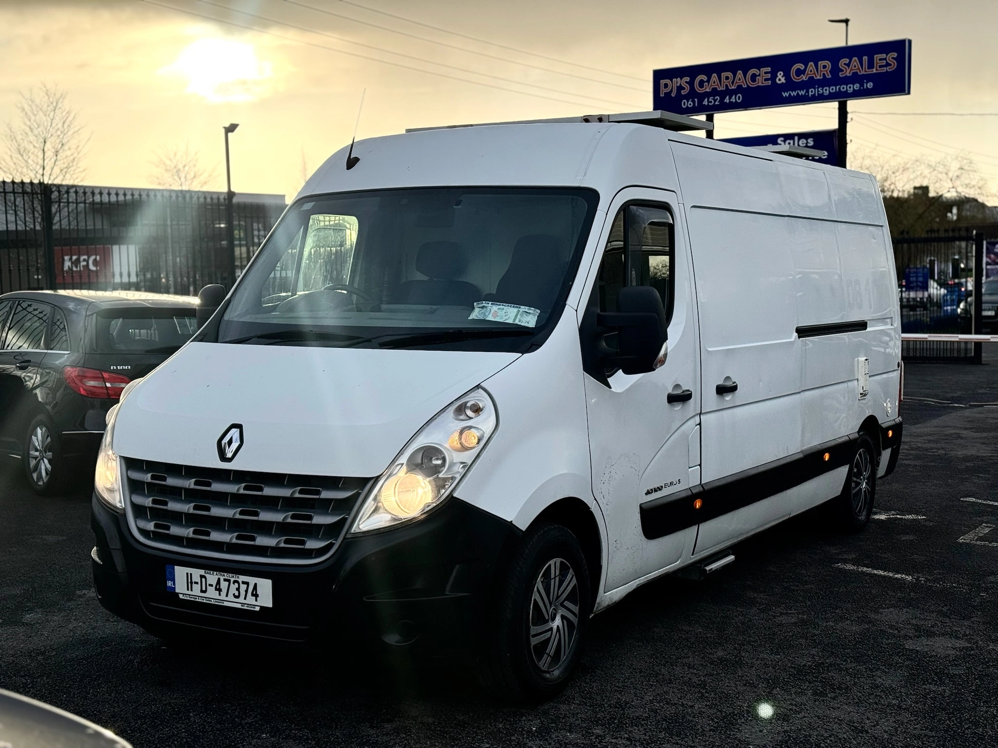 2011 RENAULT MASTER