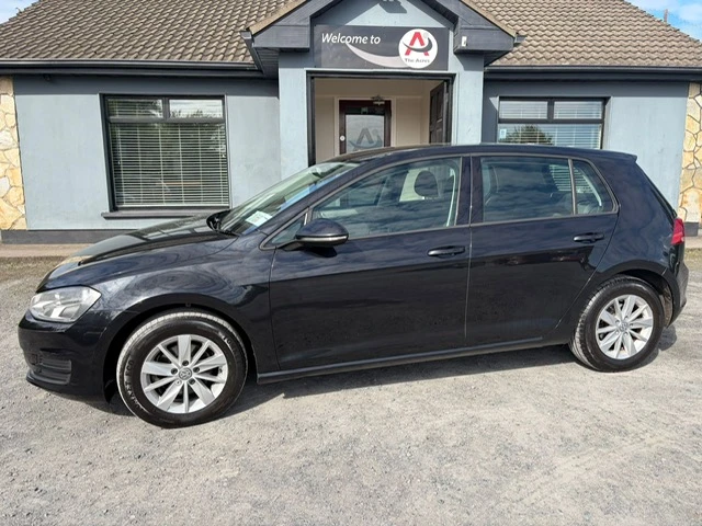 2014 VOLKSWAGEN GOLF