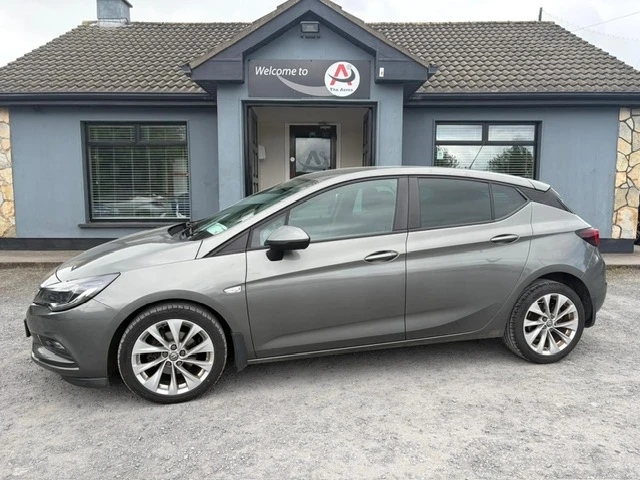 2019 OPEL ASTRA