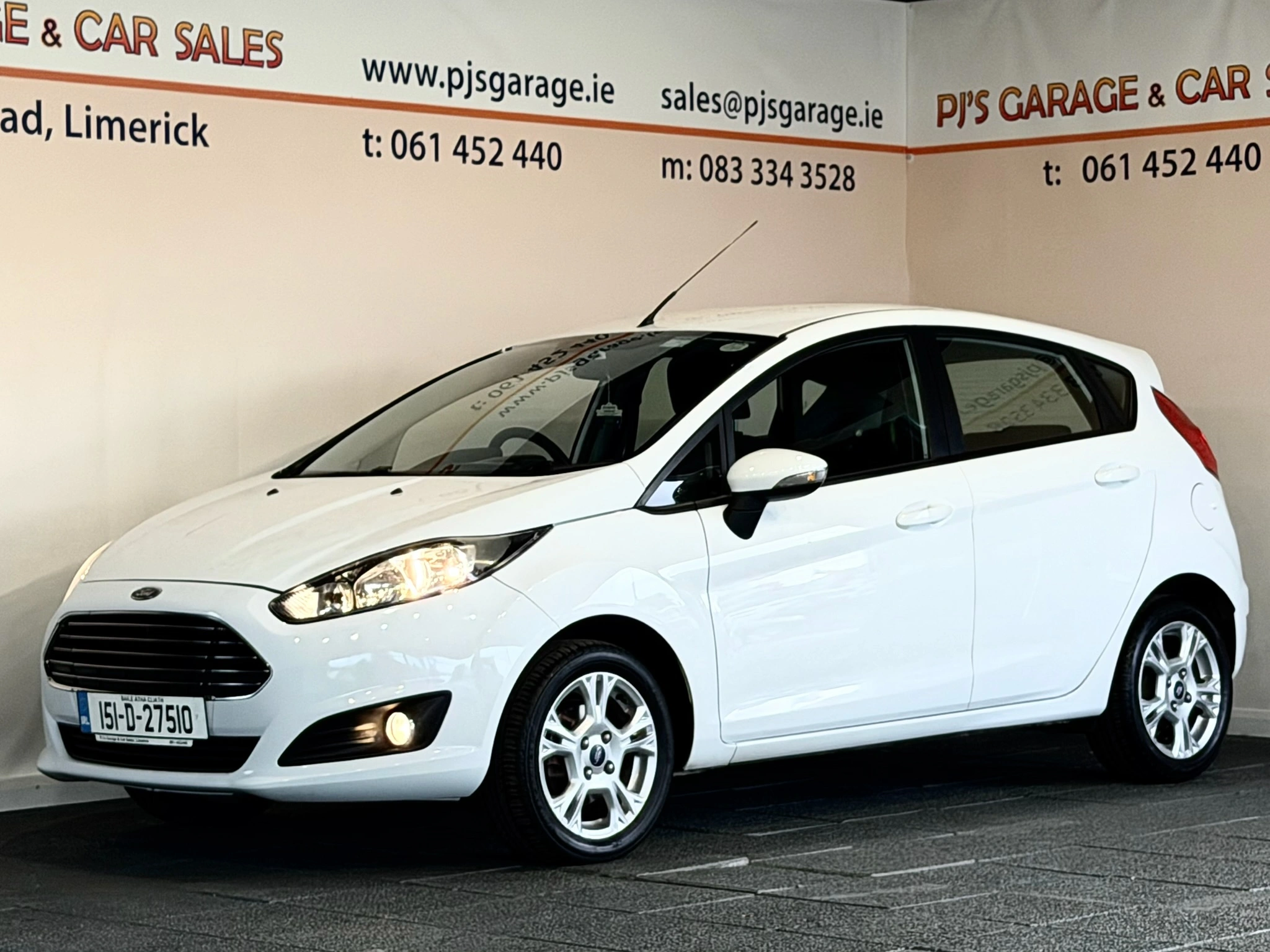 2015 Ford FIESTA